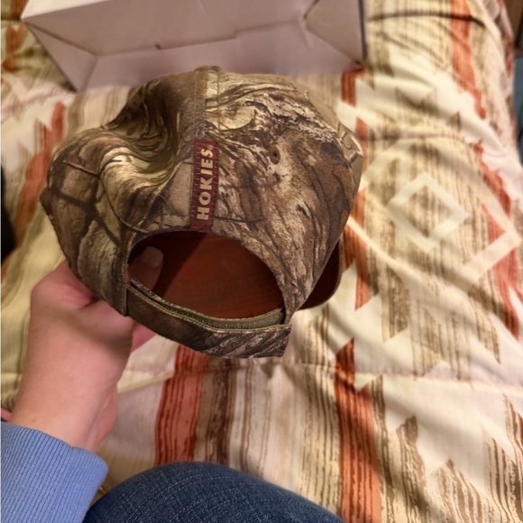 Men’s hat - Picture 4 of 4